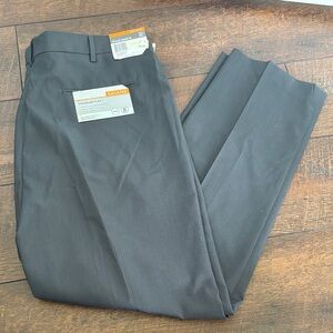Savane Men's Classic Gray Dress Pants